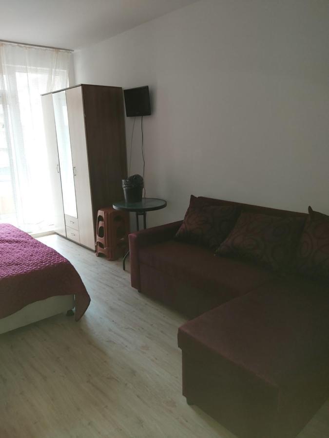Апартамент Жанет Apartment Поморие Екстериор снимка