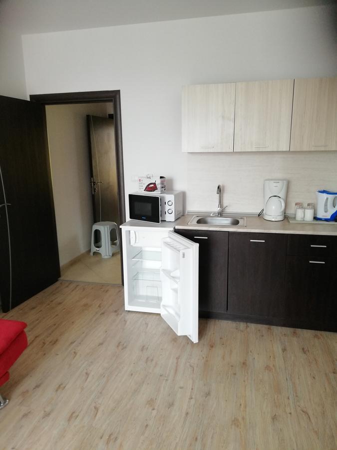 Апартамент Жанет Apartment Поморие Екстериор снимка