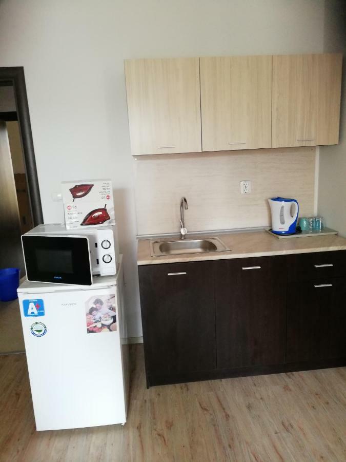 Апартамент Жанет Apartment Поморие Екстериор снимка